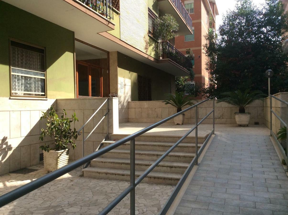 Casa Daniele Apartment Lido di Ostia Exterior foto