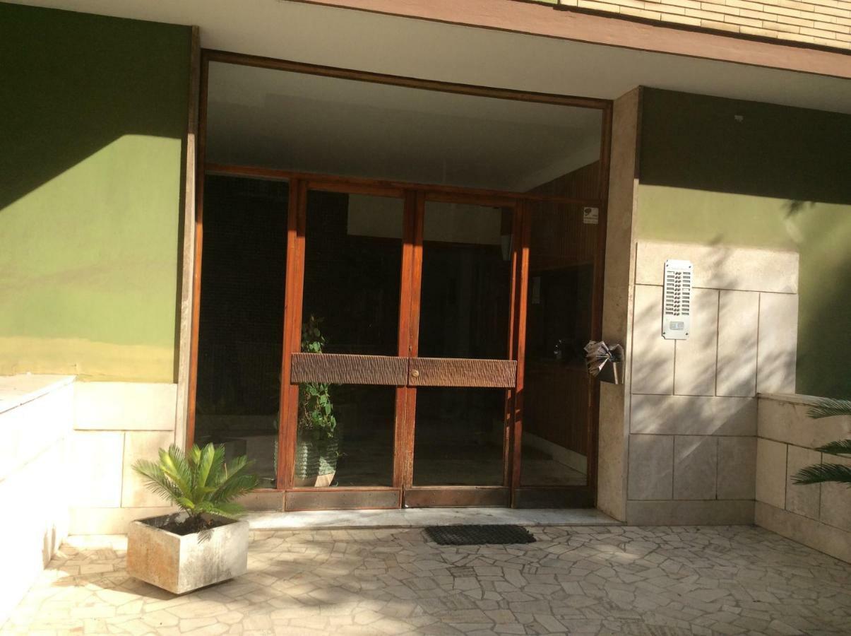 Casa Daniele Apartment Lido di Ostia Exterior foto